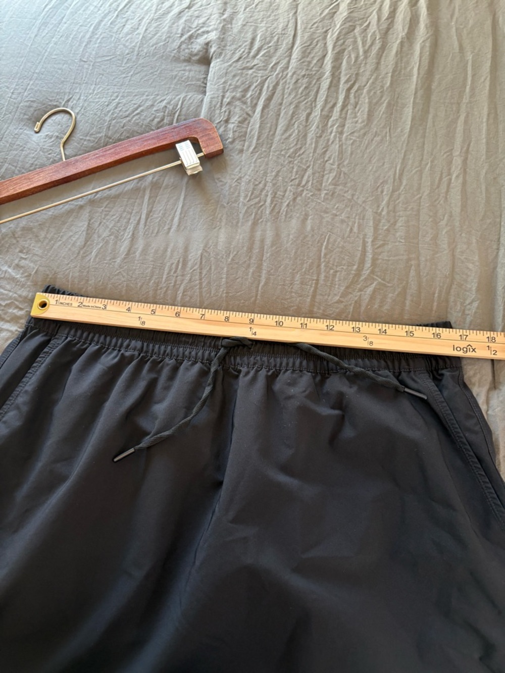 The North Face Drawstring Elastic Waist Performance Skirt. Size Large. - Picture 9 of 9